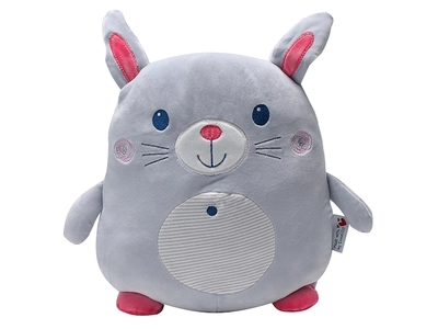 GIO NYUSZI plüss játék és kispárna